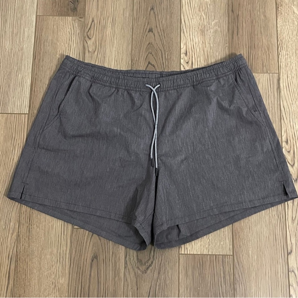 Athleta Shorts Womens 1X Marin 2.5” Board Short